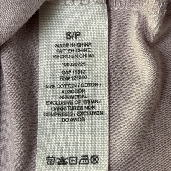 Light Pink V-Neck Crop Top by Garage - Picture 5 of 5